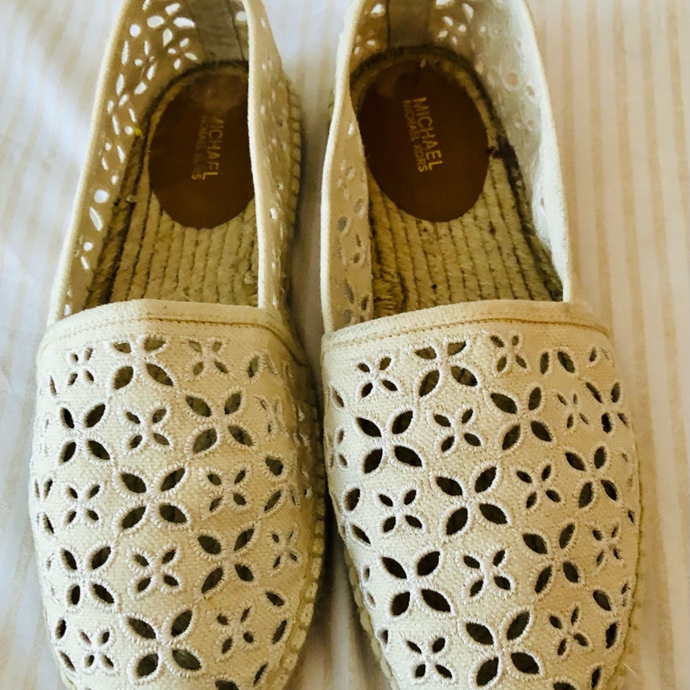 Michael Kors Cute Flat Cream Espadrille